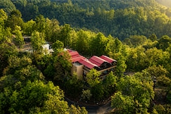 Aavaas Hill Resort, Silogi