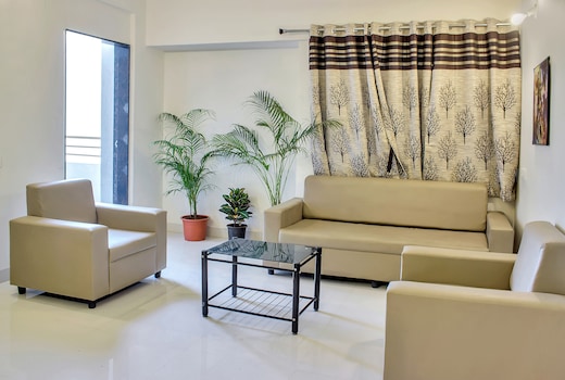 Hotel O Homes Vardhan House 2