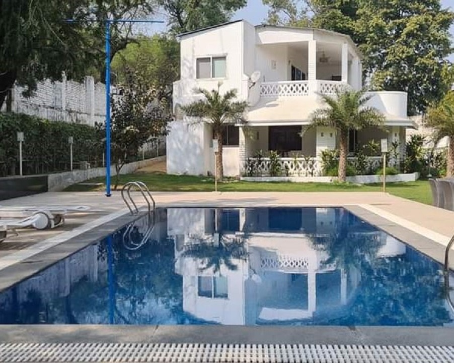 Celby Farms | 4 BHK Pool Villa - Tap to explore photos