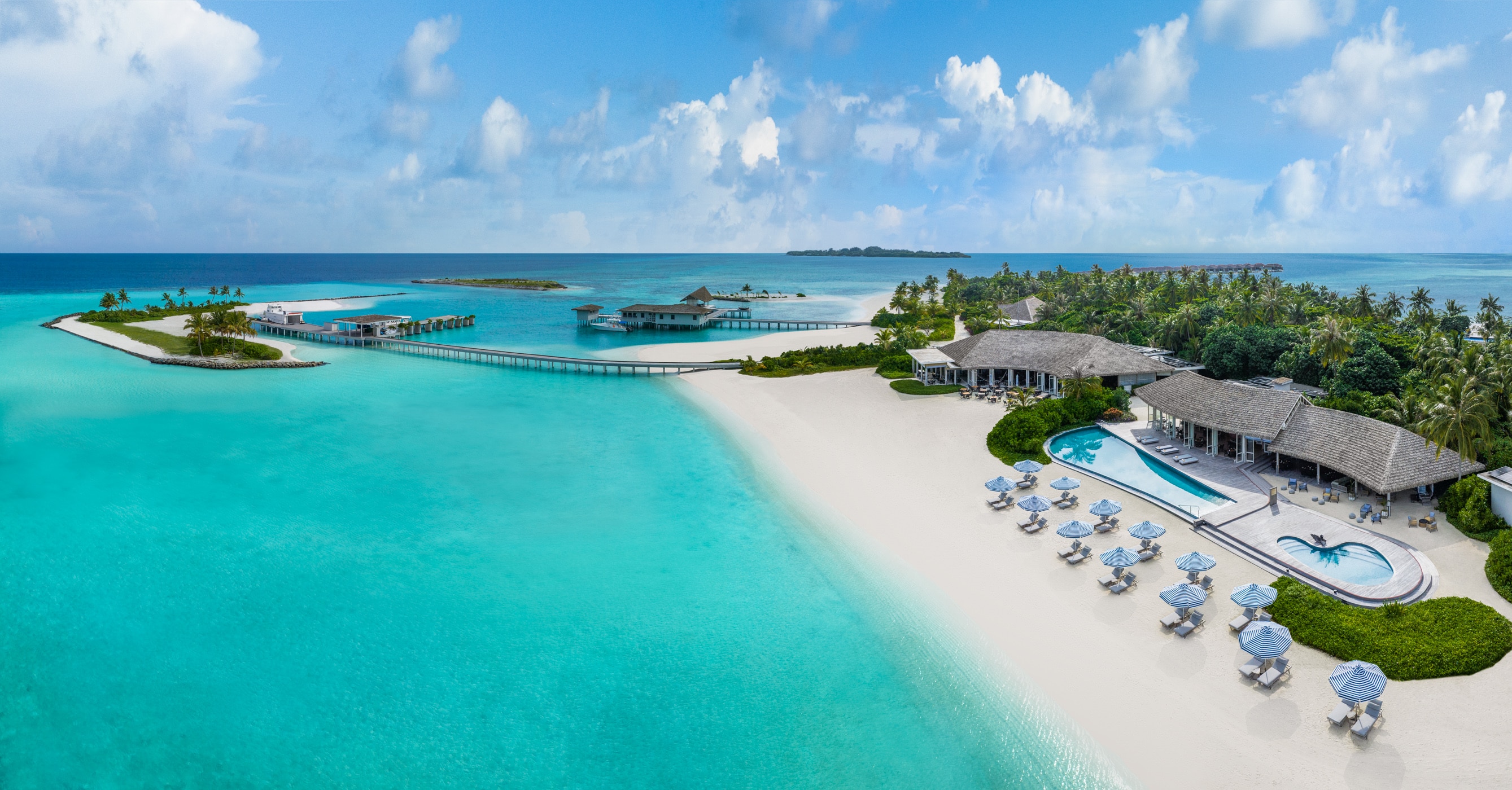Le Meridien Maldives Resort & Spa - Tap to explore photos