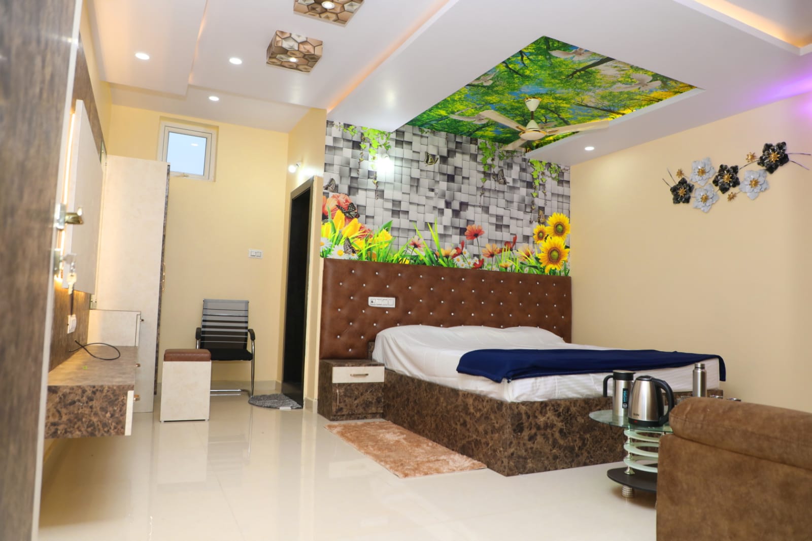 NYRA KRISHNA STAY INN - Tap to explore photos