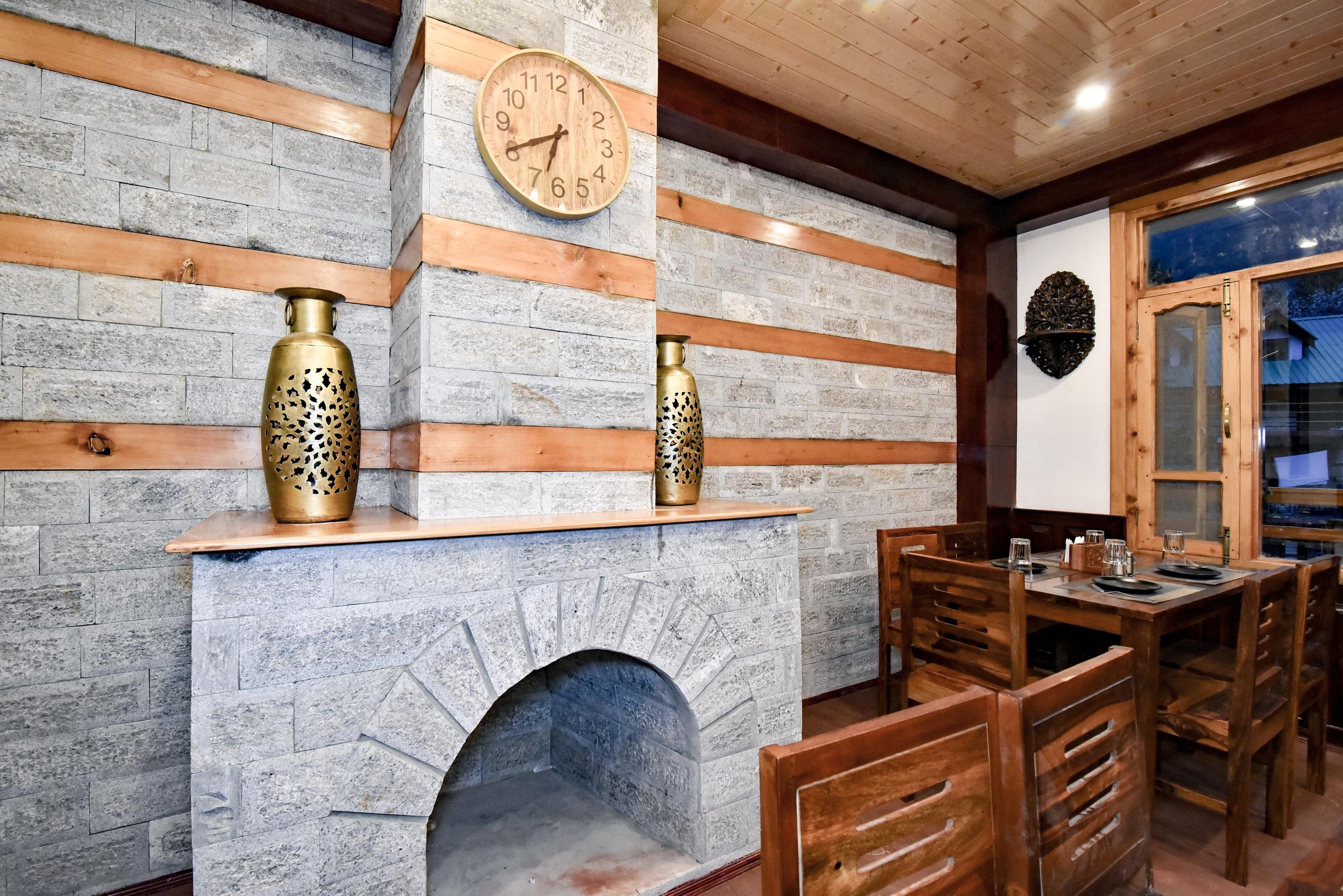 Anand Vilas Retreat By THC Hotels - Manali - Tap to explore photos
