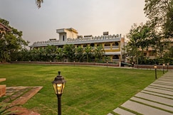 Hotel Hilltop by Fidato, Kolhapur