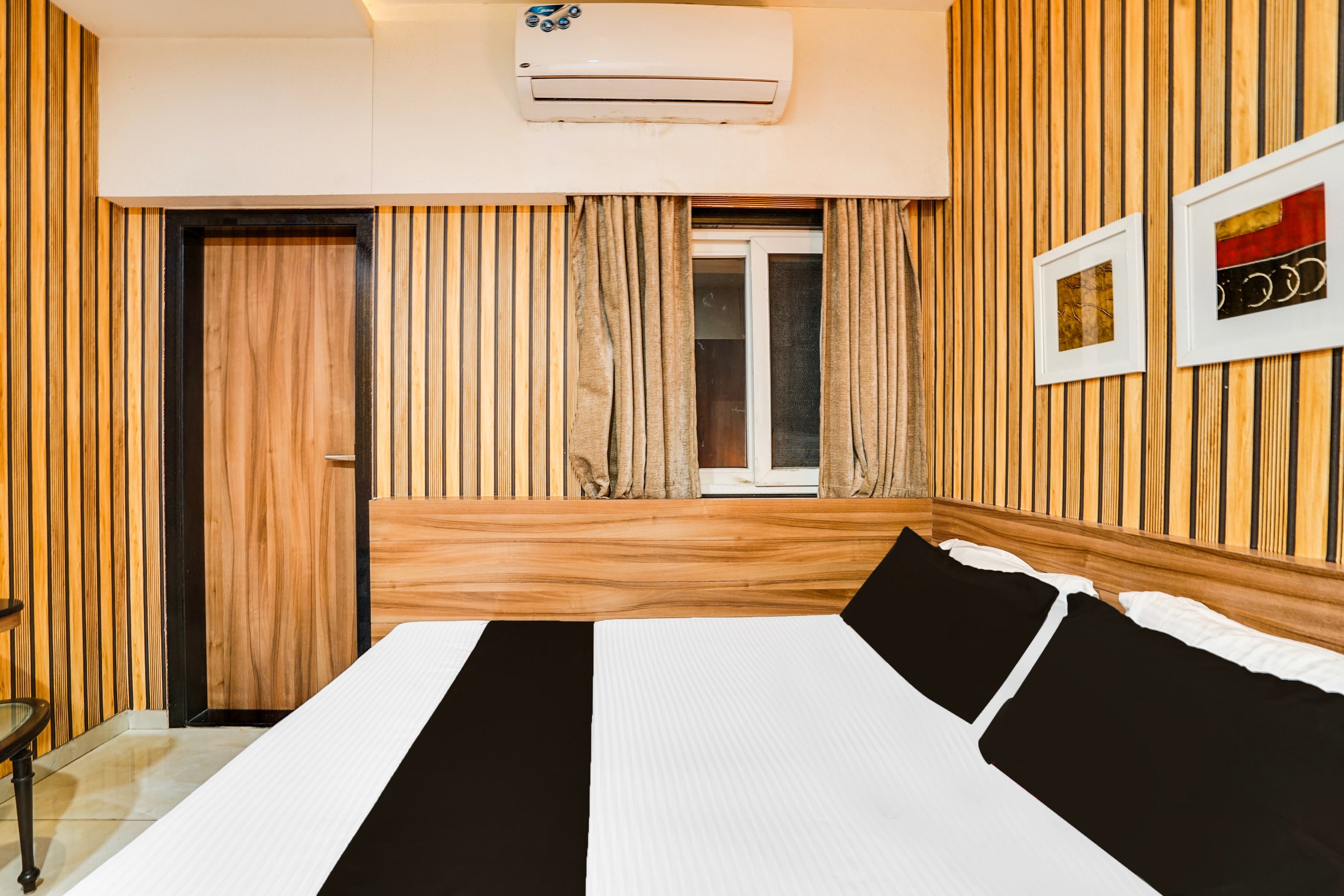 Super Townhouse Jhalawar Road Gumanpura Formerly Rockland - Tap to explore photos