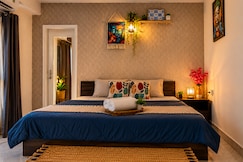 Royal Abode 2BHK Couple Friendly JalMahal MI Road, Jaipur