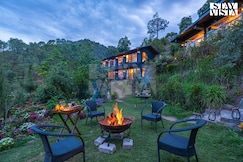 StayVista at Leopard's Haus, Chail