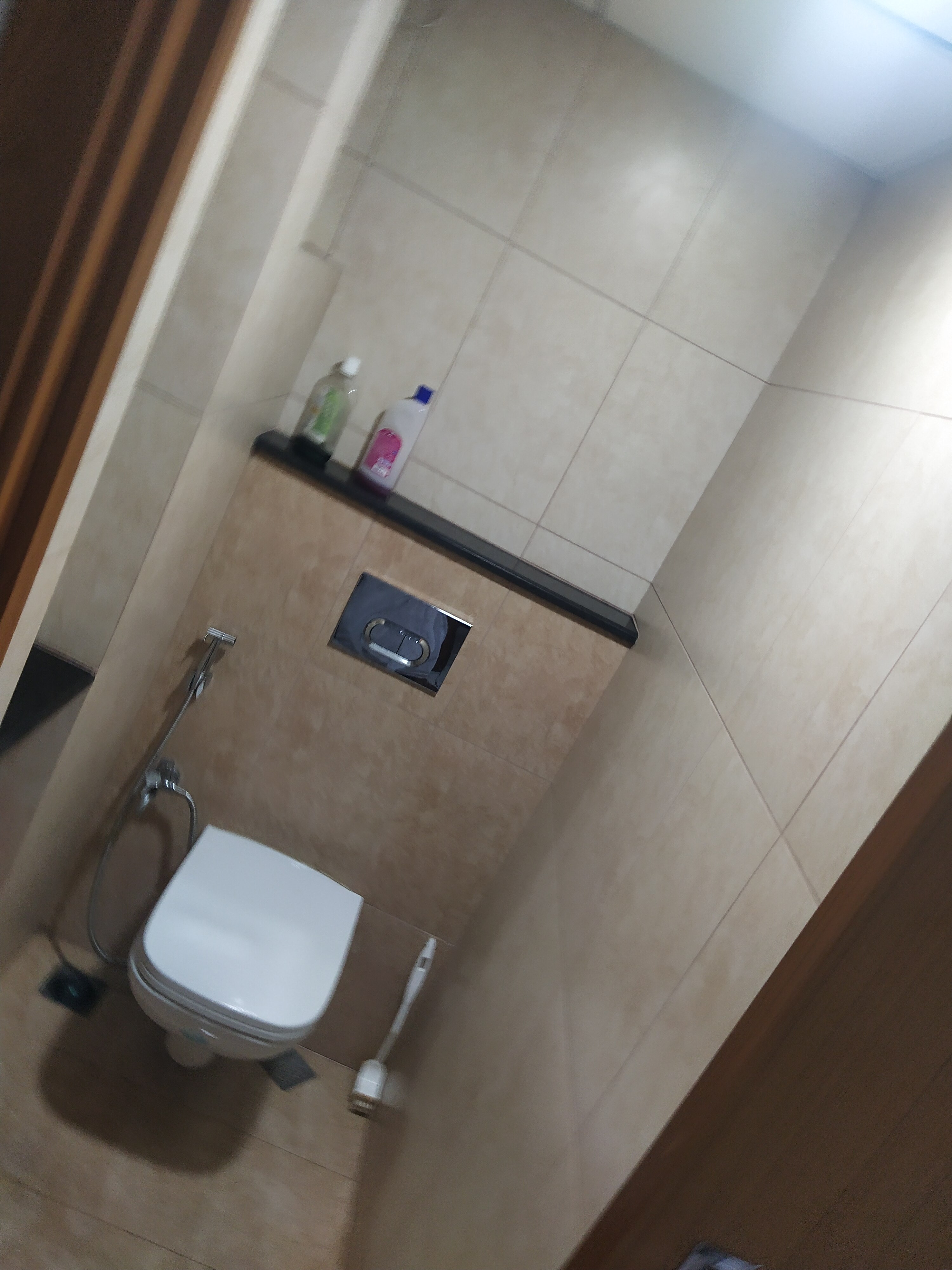 Luxurious flat near Trivandrum railway station - Tap to explore photos