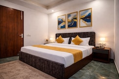 HOTEL S R STAY NEAR IGI DELHI AIRPORT, Delhi