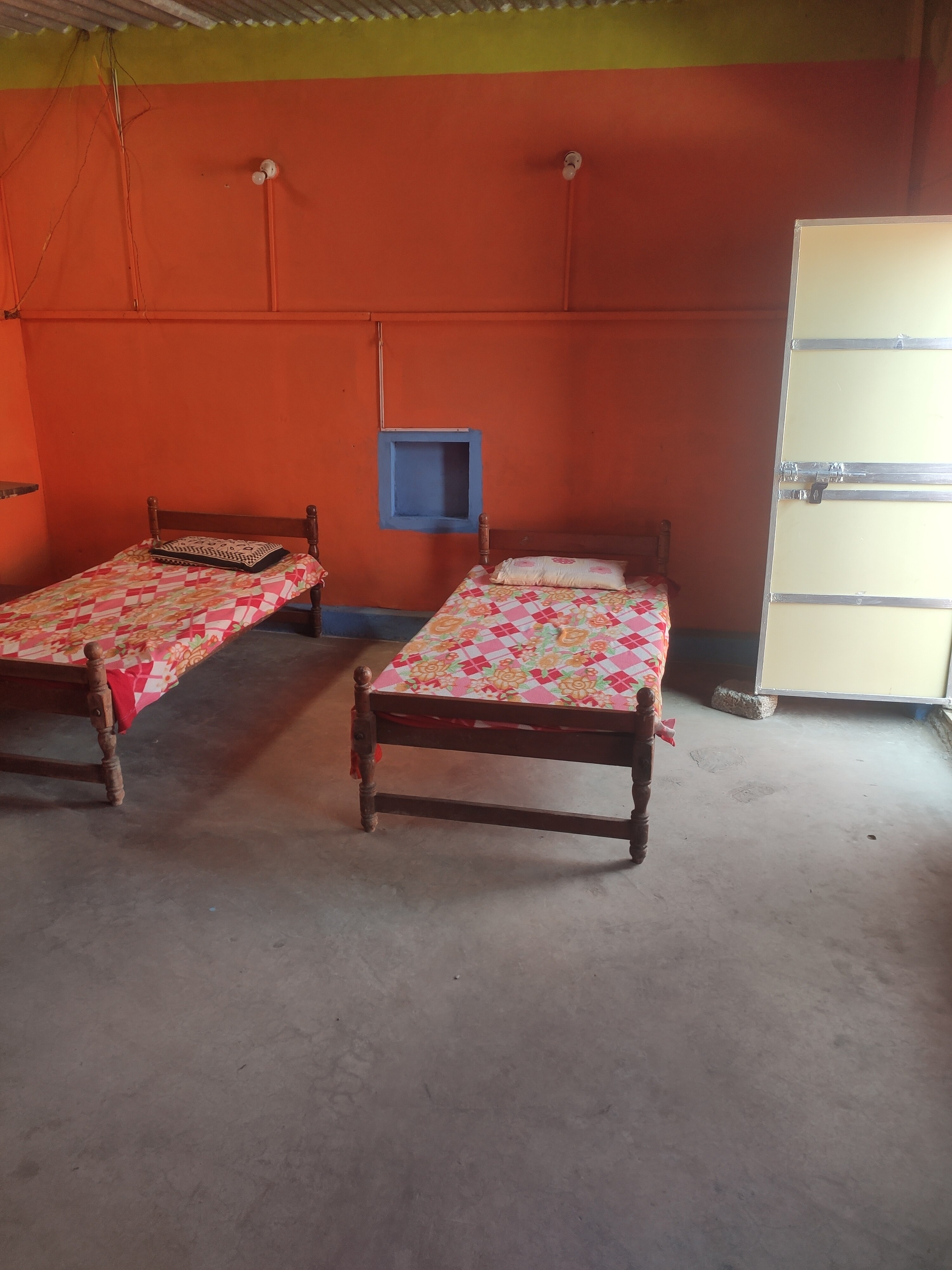 Mariya Residency- Home stay with homely food - Tap to explore photos