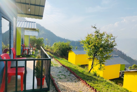 7 Heaven Cottages Dhanaulti