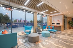 Holiday Inn Express Shanghai Jiading Center, Shanghai