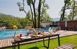 Swimming Pool 2