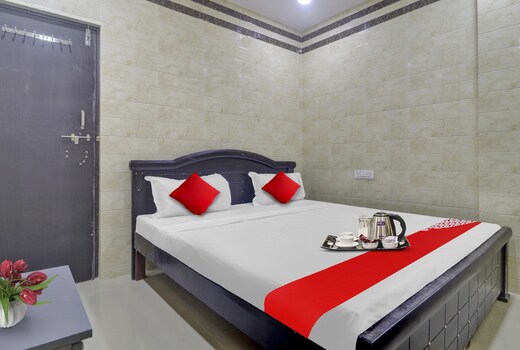 Hotel O Ashoka Classic Near Gokul Chat