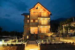 The Royal woods by Aaroham Manali, Manali