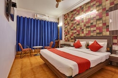 Hotel Majestic, Hatkalangda