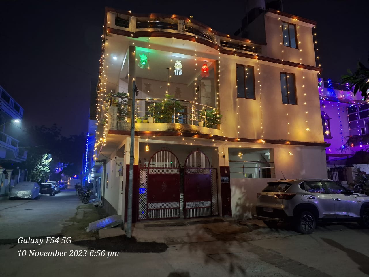 Privyrooms Gorakhpur - Tap to explore photos