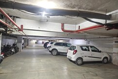 Hotel Golden Icon, Vadodara