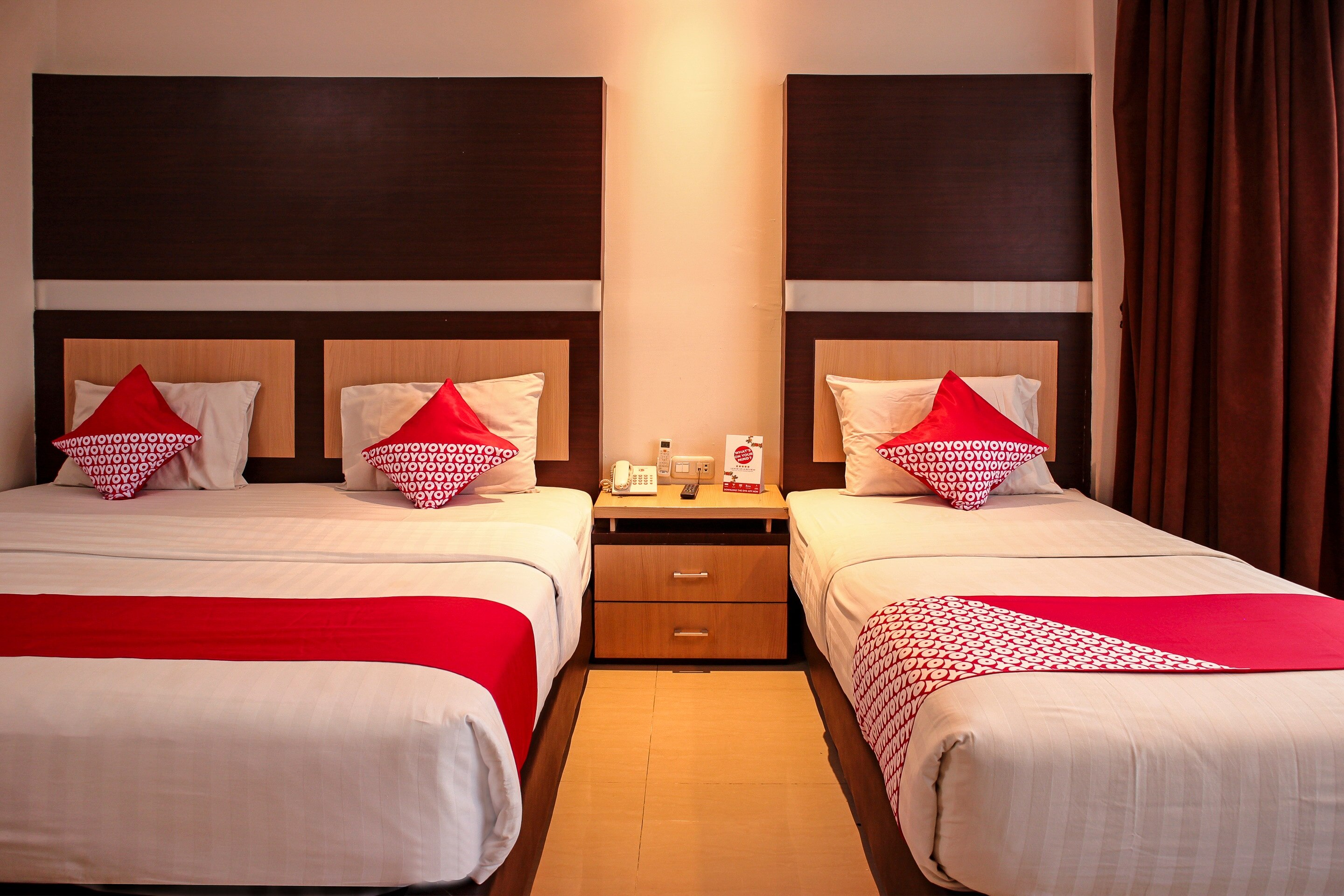 OYO 1009 Hotel Bumi Malaya - Tap to explore photos