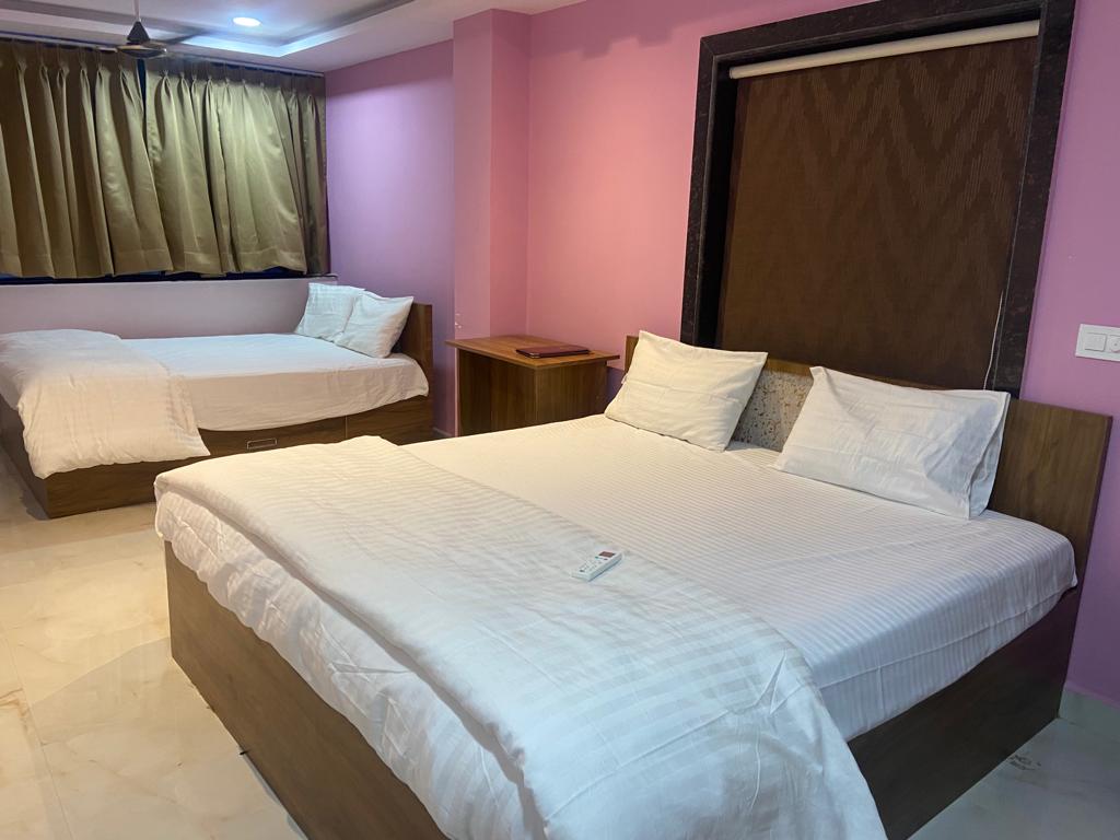 Bablu Yadav Hotel - Tap to explore photos