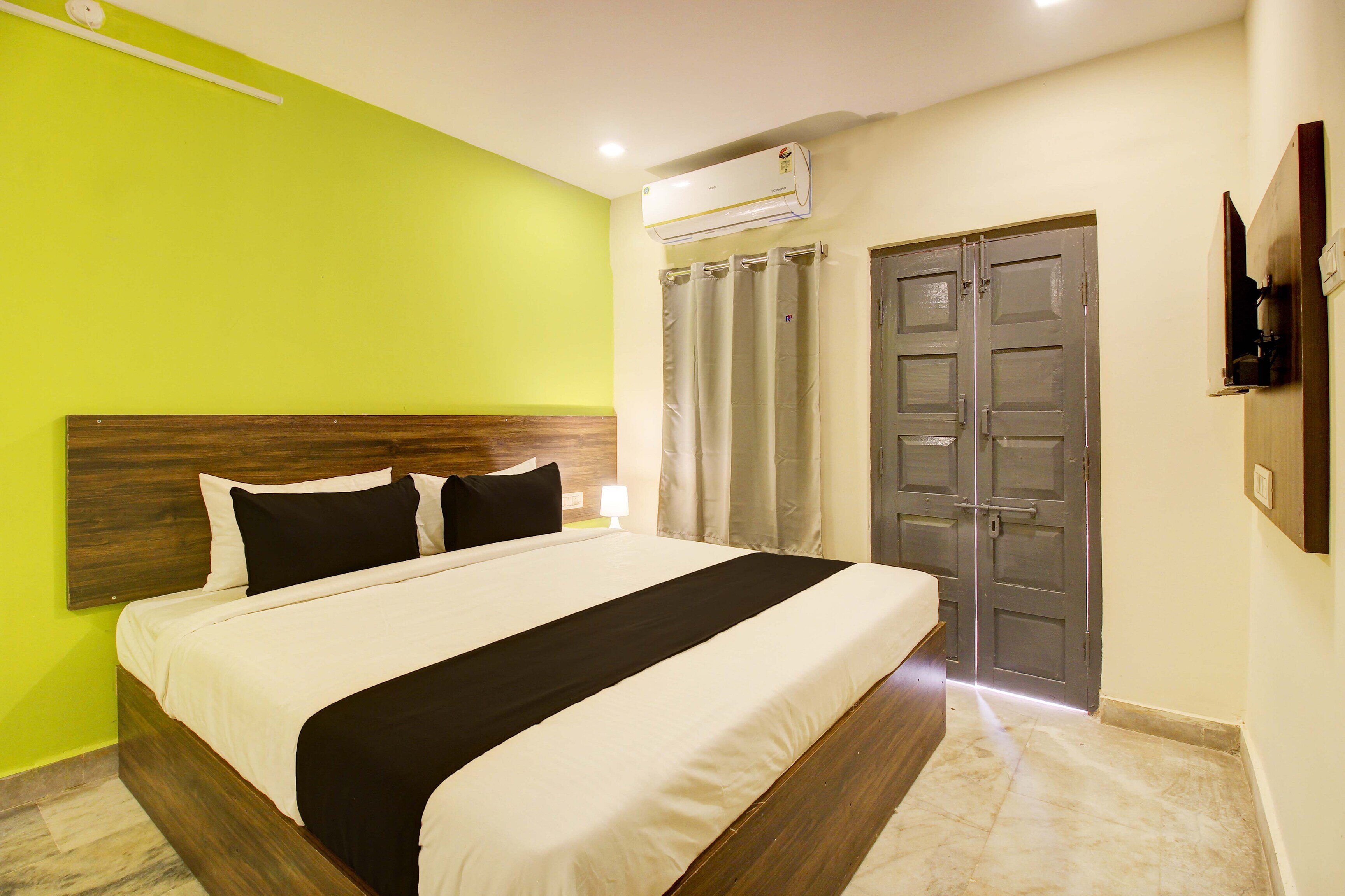 Hotel O Raga Stays - Tap to explore photos