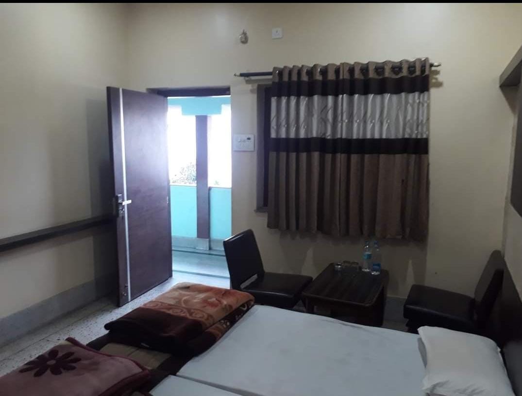 HOTEL NARESH - Tap to explore photos