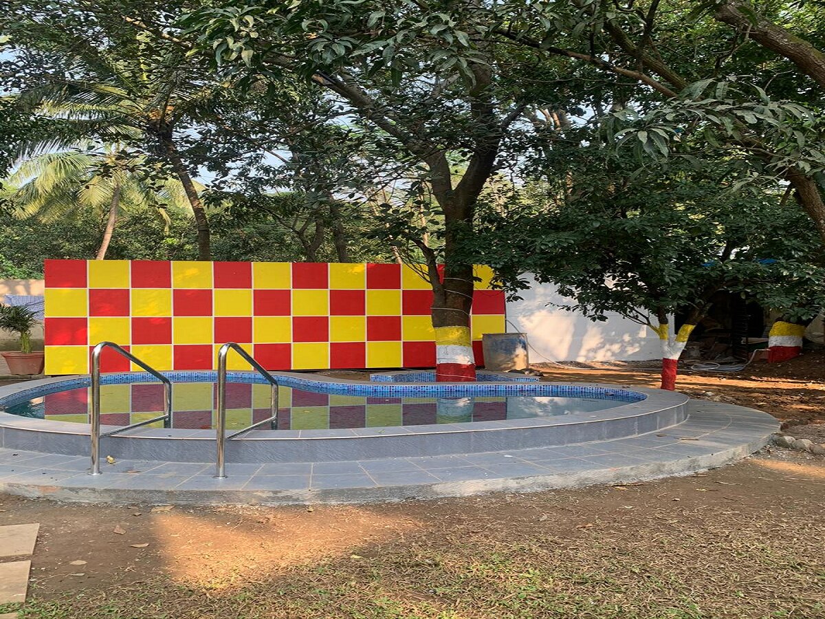 Shakil Bungalow - Tap to explore photos