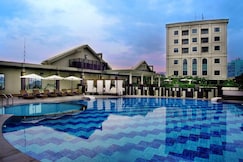 Grand Aston City Hall Hotel & Serviced Residences, Kota Medan