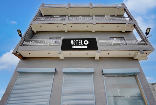 Super Hotel O Gaur City Centre Noida Formerly Dreamland Residency