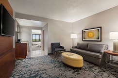 Embassy Suites by Hilton Dallas DFW Airport North, Tarrant