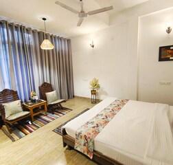 Premium Room with Mountain View