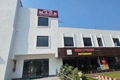 Hotel M.A.D.E, Jammu