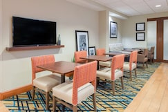 Hampton Inn Columbia, Cooper
