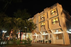 Hotel Ravikiran, Alibaug
