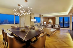 Hilton Durban, Durban