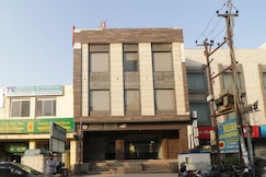 Hotel O Kanchan Residency, Mathura