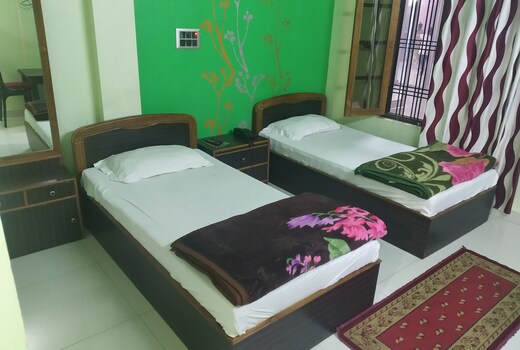 Kd Palace Bahraich Hotel Price Address Reviews