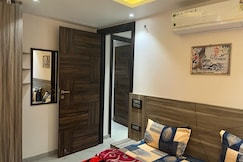 Luxurious 2BHK Holiday Home @Tapovan, Rishikesh