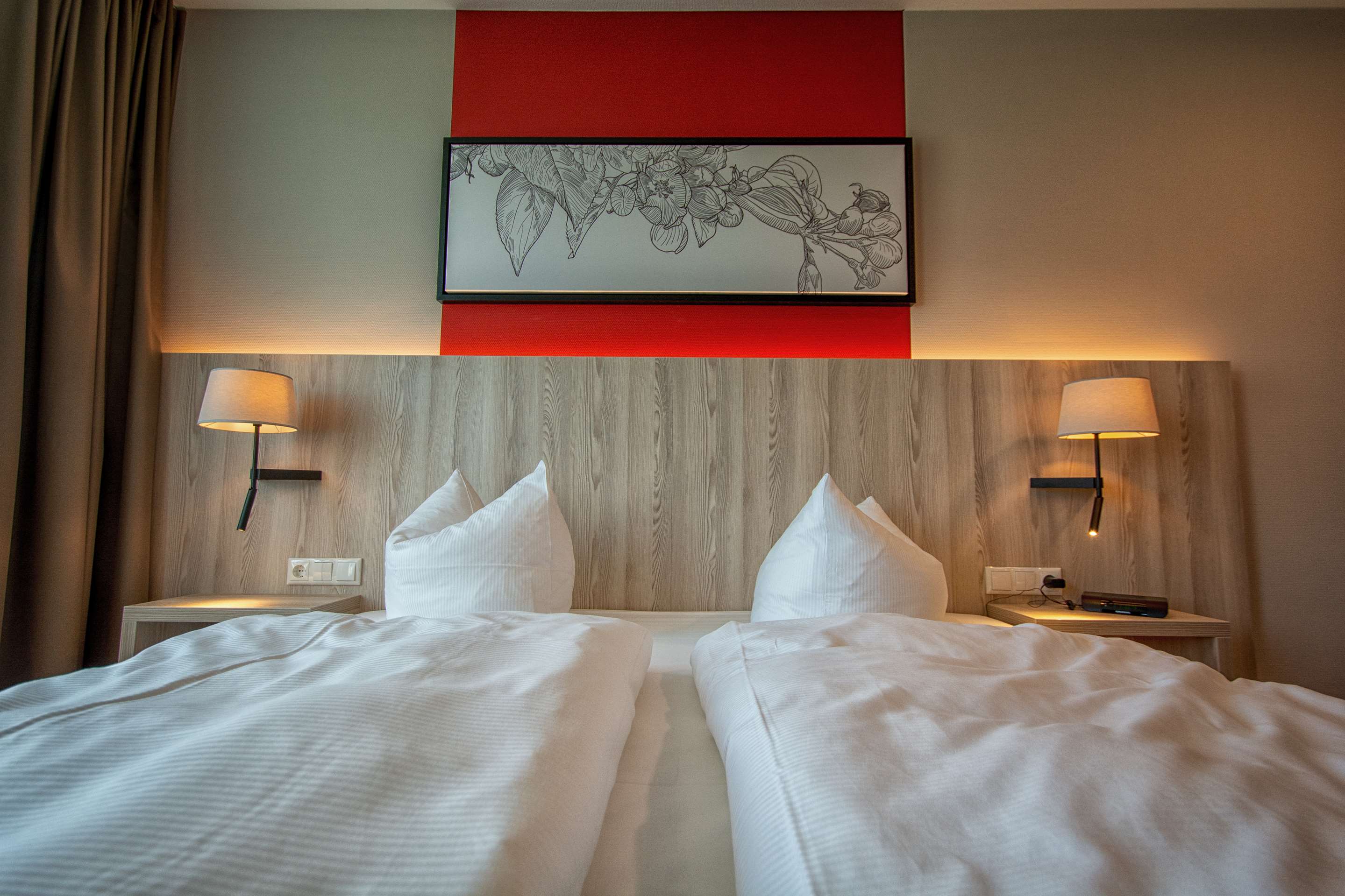 Best Western Hotel Erfurt-Apfelstaedt - Tap to explore photos