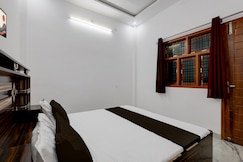 Hotel O by OYO AK MARRIAGE LAWN, Bheri