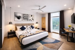 Qotel Comfort Chattarpur - Near Chattarpur Metro, Delhi