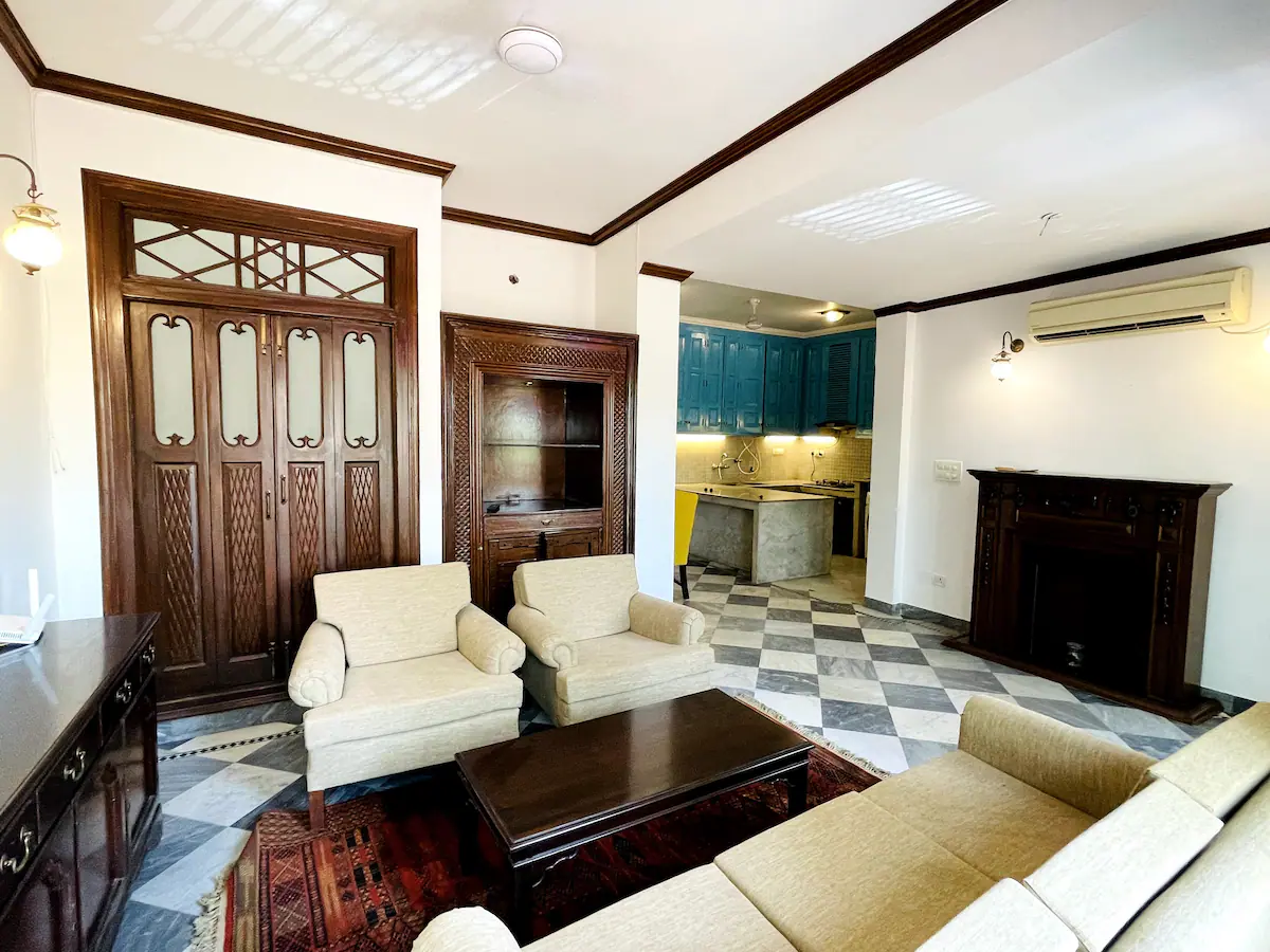 Forest lane Apartments In Hauz Khas Village, Delhi