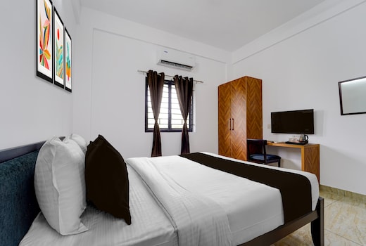 Hotel O Nettoor Junction Kochi Formerly Radhika Residency