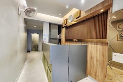 Hotel The Crest, Kolkata