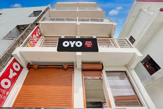 SPOT ON Hotel Vistara In Machhalishahar Road