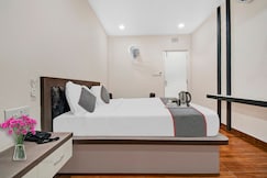 Townhouse OAK Hotel Rudra, Jaipur