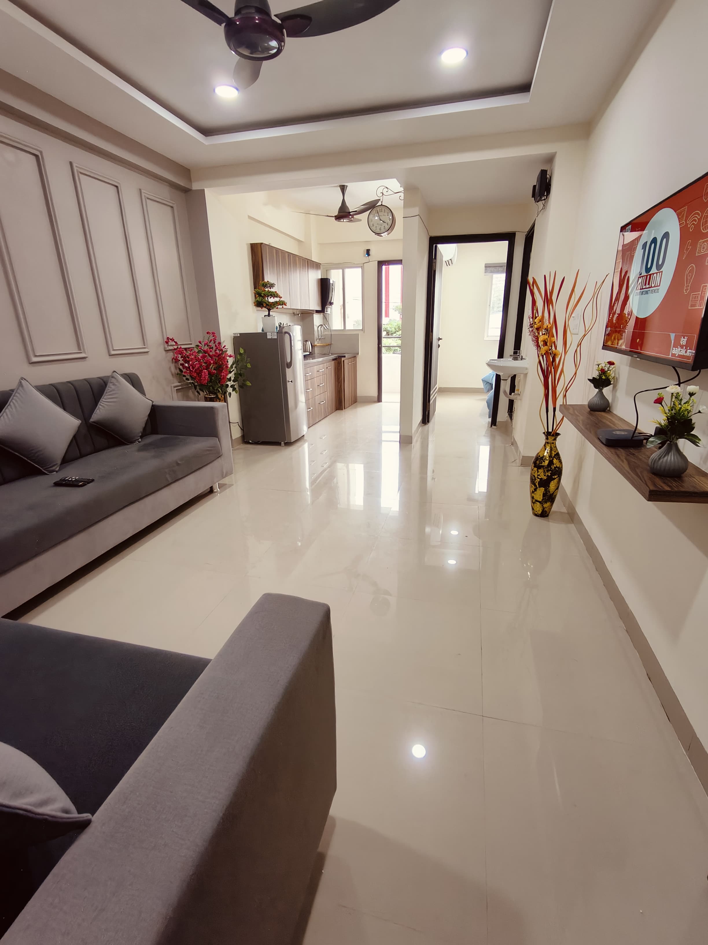 Staeg Urban Nest Fully Furnished 1Bhk 112 - Tap to explore photos