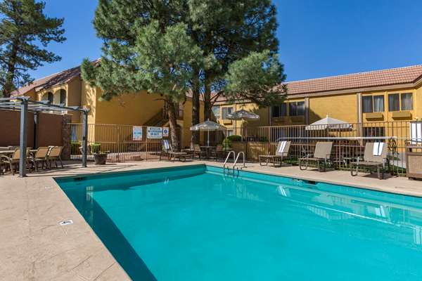 Best Western Airport Albuquerque InnSuites Hotel & Suites - Tap to explore photos