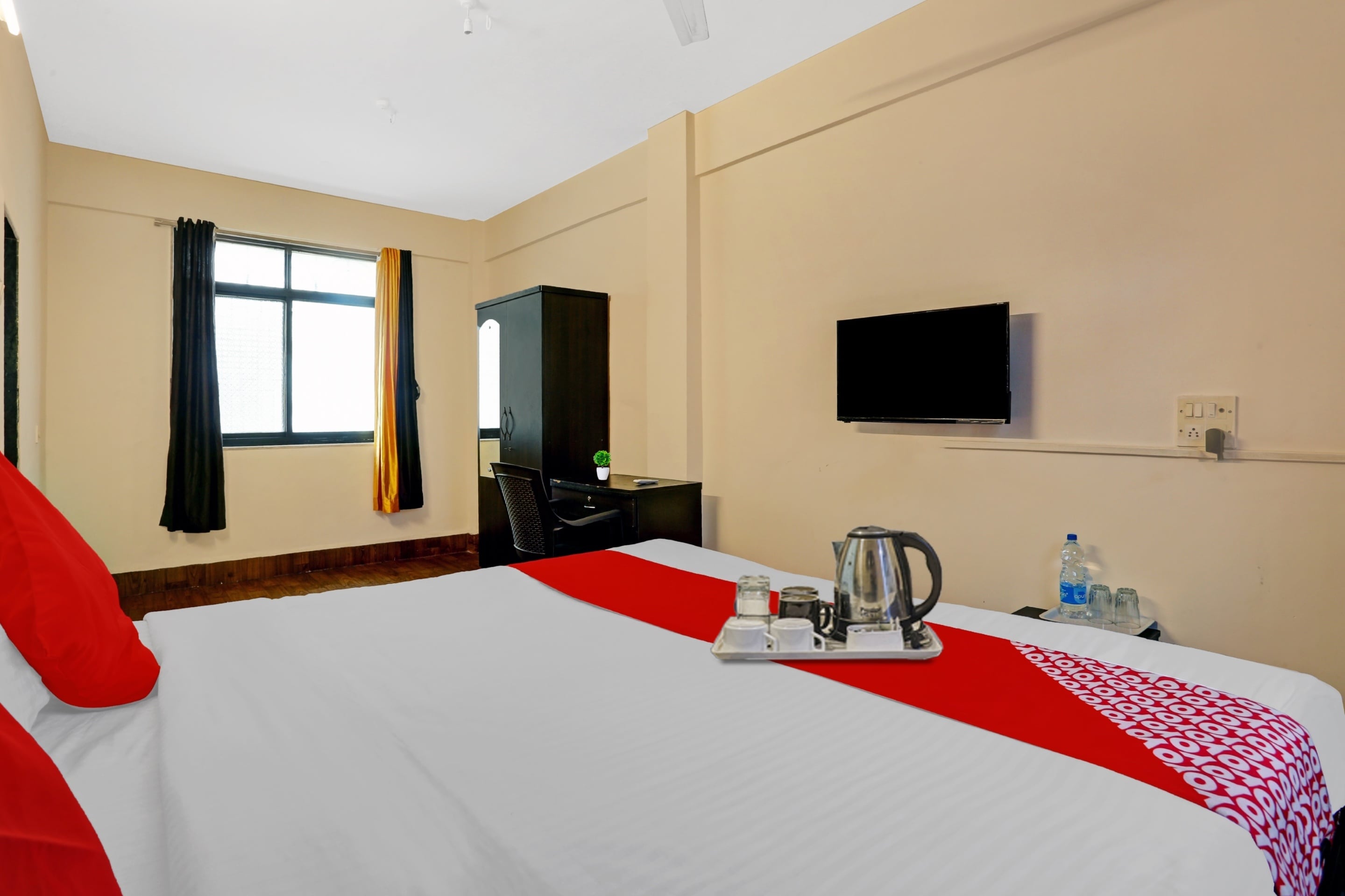 Hotel O Vista Corporate Services - Tap to explore photos