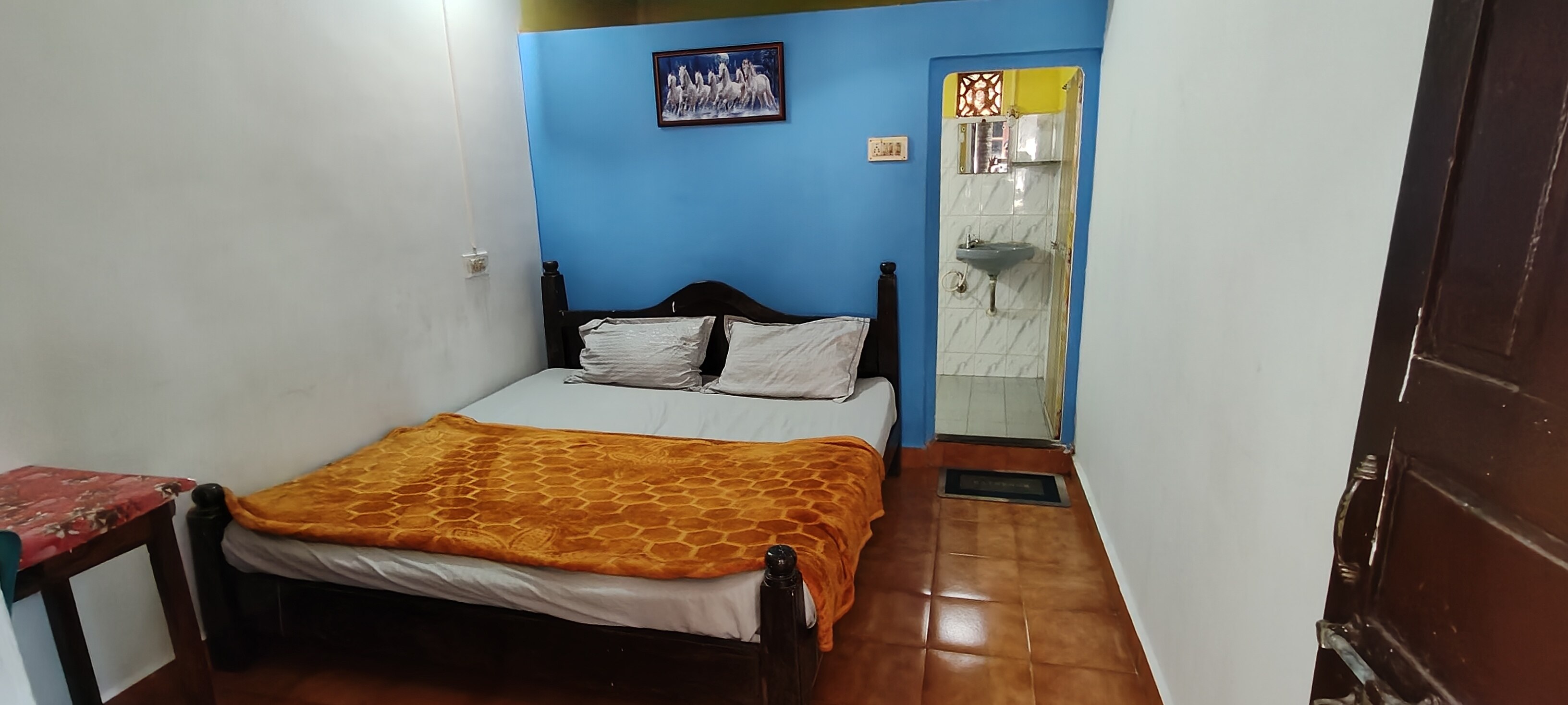 Laxmi Guest House Arambol Beach - Tap to explore photos