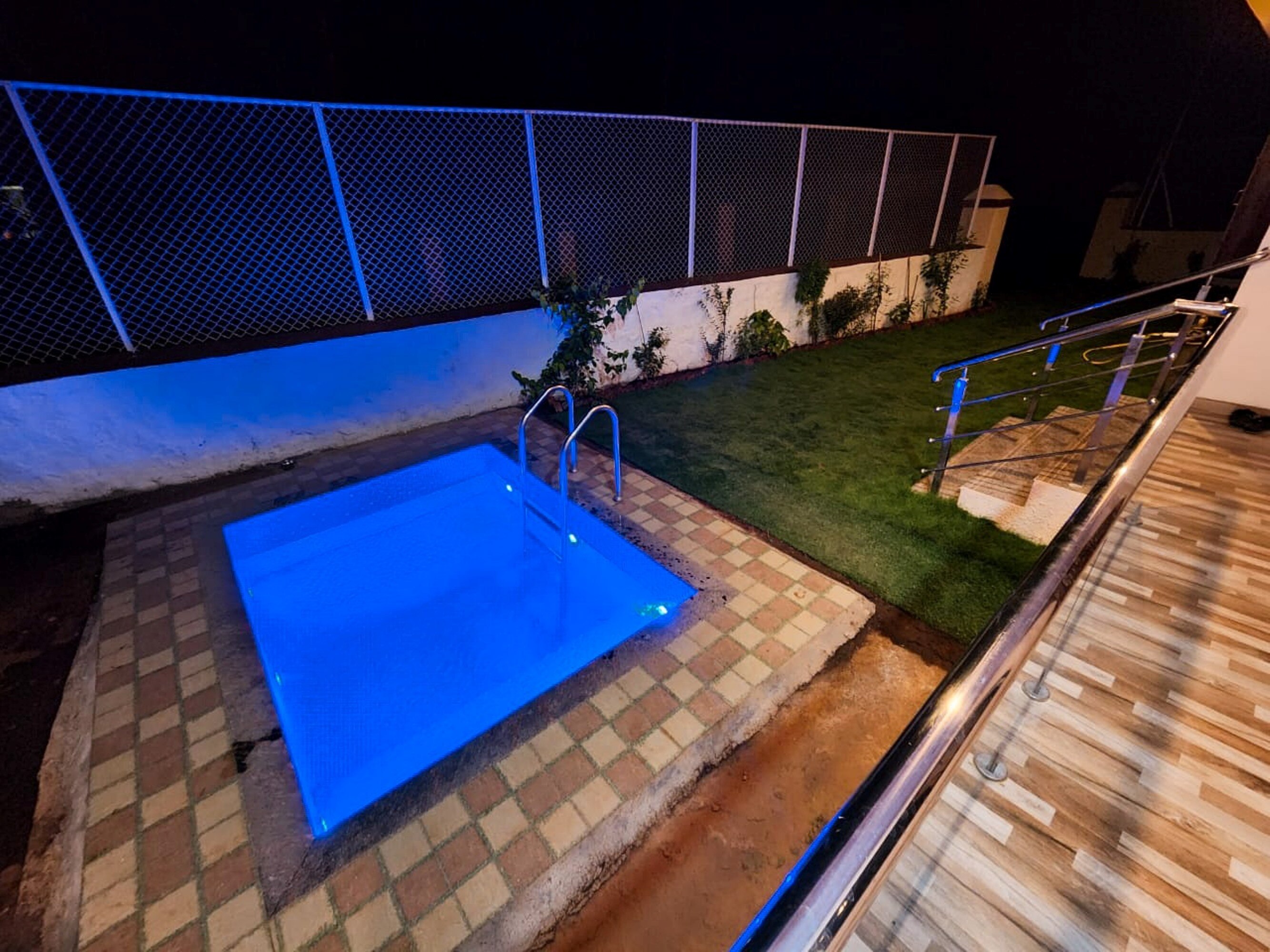 Vasant Villa - Tap to explore photos